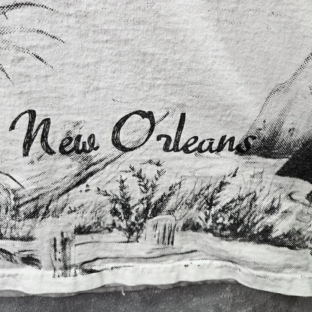 New Orleans Shirt Mens Medium White Bourbon Street All Over Print Graphic Tee - Picture 7 of 10